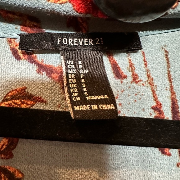 Asian inspired kimono top - Picture 3 of 4